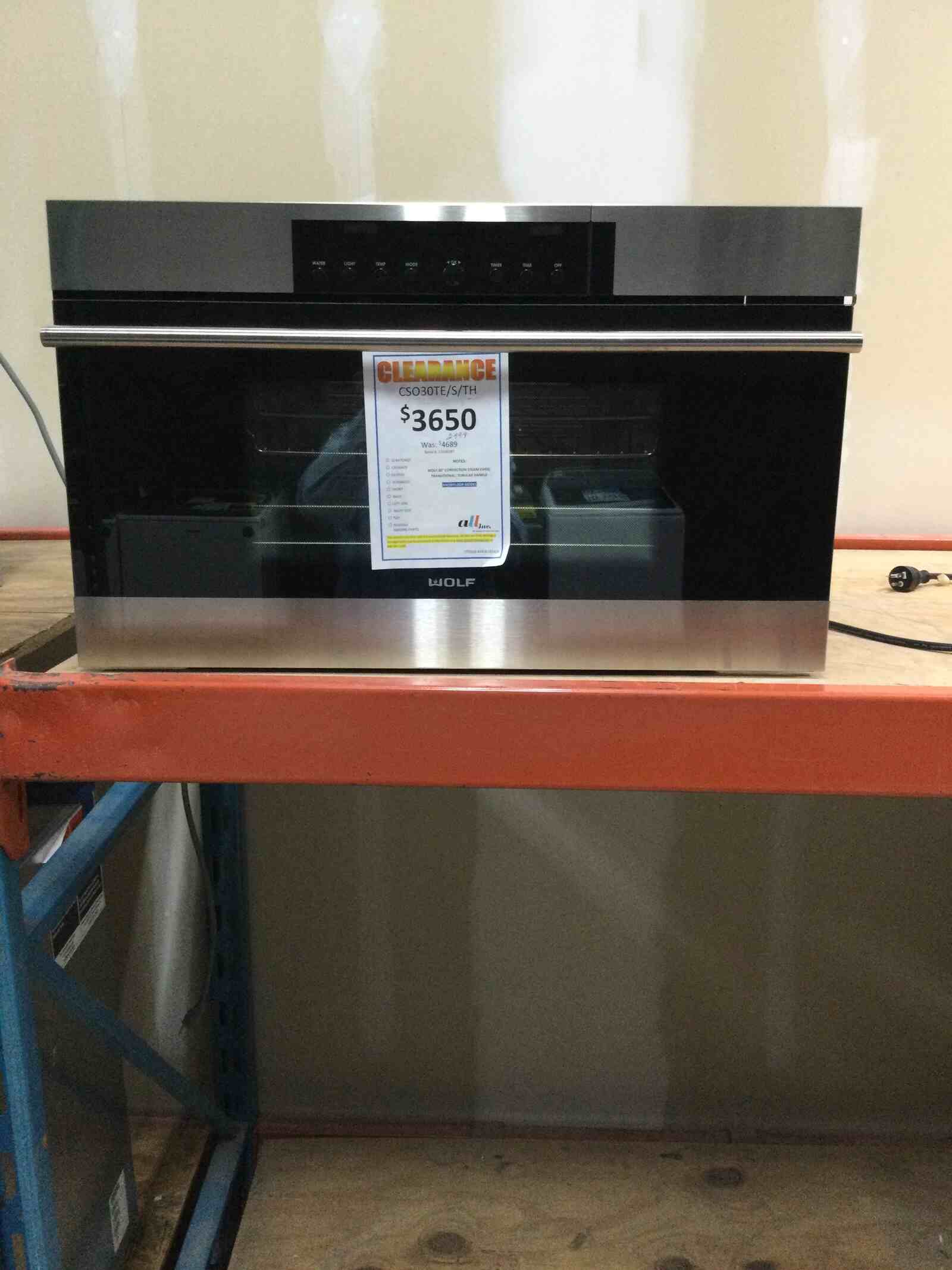 Wolf 30″ Convection Steam Oven