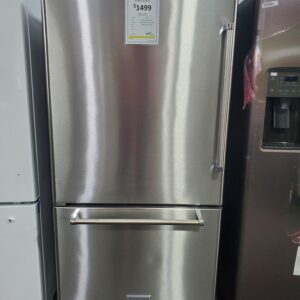 KitchenAid 22 CF Bottom Freezer LHD
